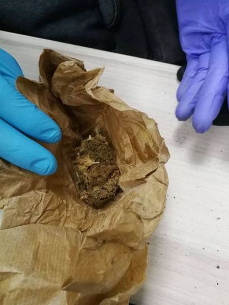  اتهام 3 شبان من كفر كنا ببيع مخدرات لقاصرين 